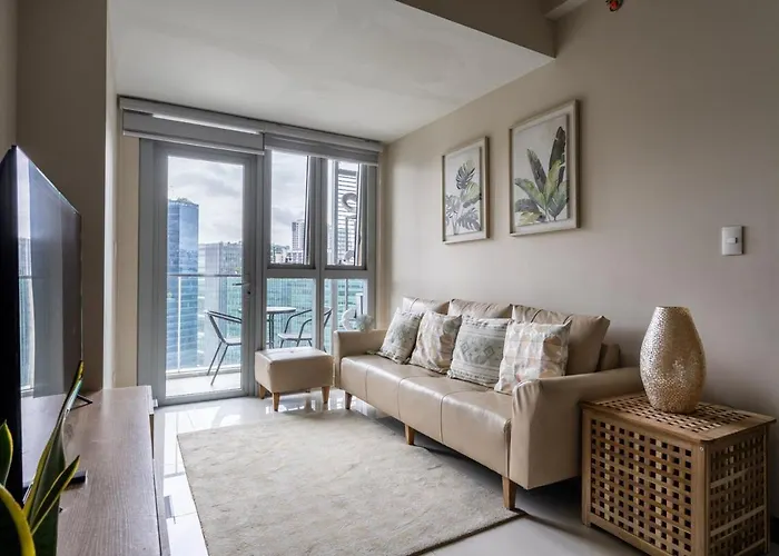 Uptown Parksuites Bgc Stylish 2br Fast Wifi Washer Balcony *