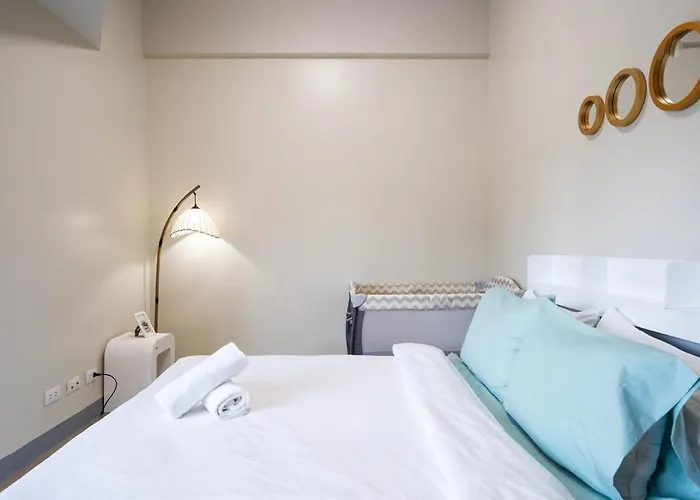 Apartment Uptown Parksuites Bgc Stylish 2br Fast Wifi Washer Balcony