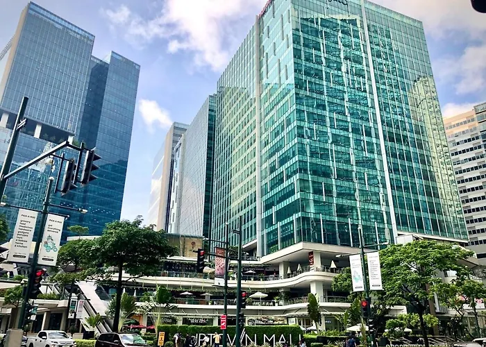Uptown Parksuites Bgc Stylish 2br Fast Wifi Washer Balcony Apartment